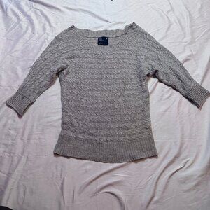 American Eagle Outfitters light gray sweater size M